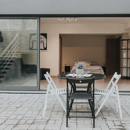 Βίλα Ocean View Φουνκάλ